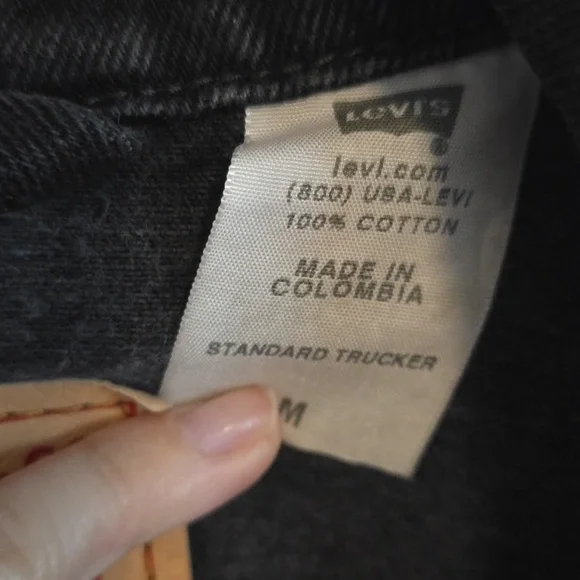 Vintage Levi Strauss & Co 70507 Black Denim Jacket Made In Colombia - Picture 3 of 8